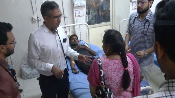 https://salarnews.in/public/uploads/images/newsimages/maannewsimage21082026_175258_bhavnagar spurious liquor.jpg
